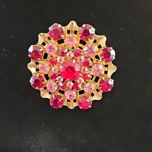 Brooch Pin Holiday Pink Ruby Red